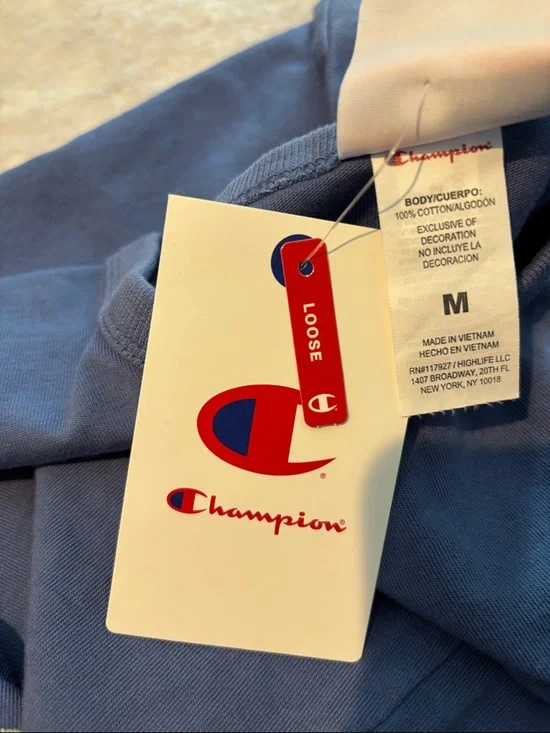NEW Champion Blue '19' Graphic Short Sleeve Tee with Red & White Stripe Sleeves - Picture 6 of 6